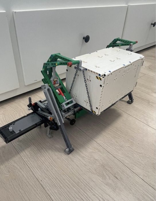 LEGO Technic 42078 Mack