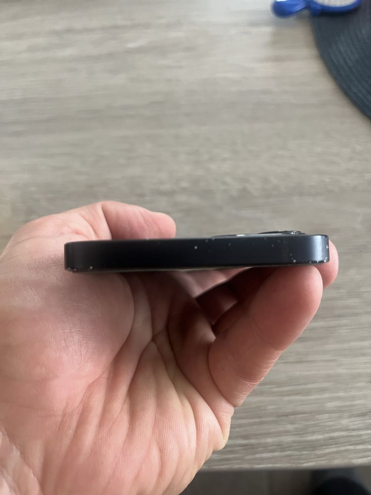 Iphone 12 64GB черен
