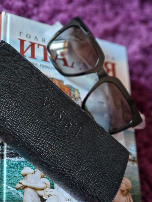 Нови слънчеви очила Furla