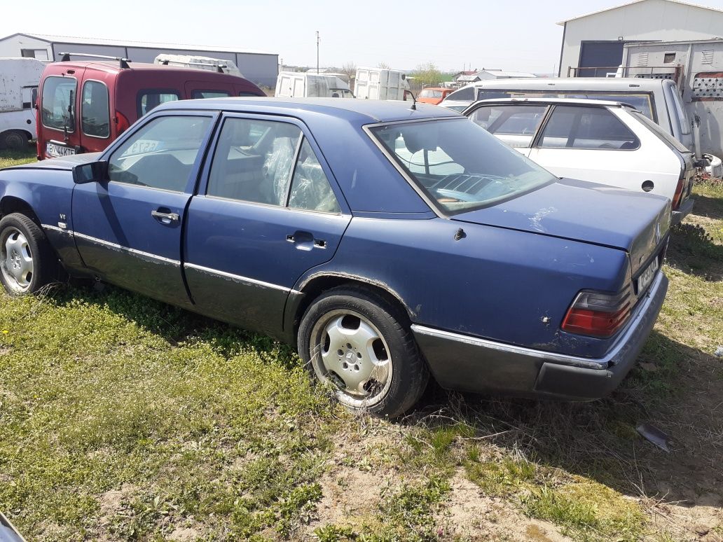 Piese Mercedes W124, 200D,250D,300D,200E,220E 230E