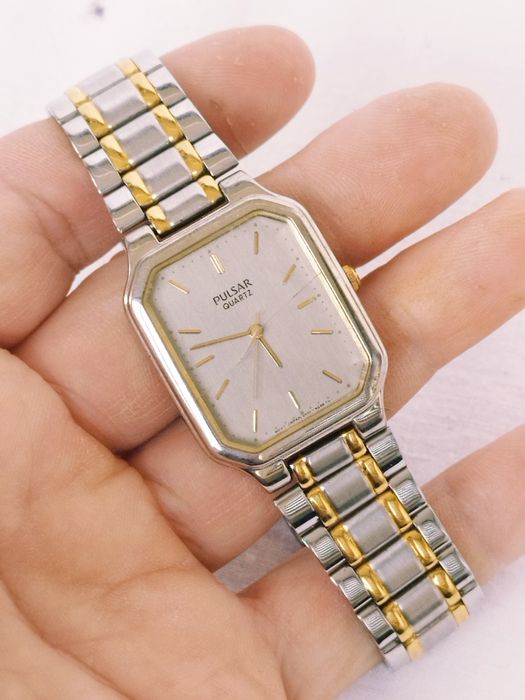 Ceas bărbătesc Pulsar by Seiko cu quartz, carcasă și curea din oțel