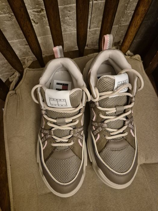 Adidasi tip ghetuta Tommy Hilfiger