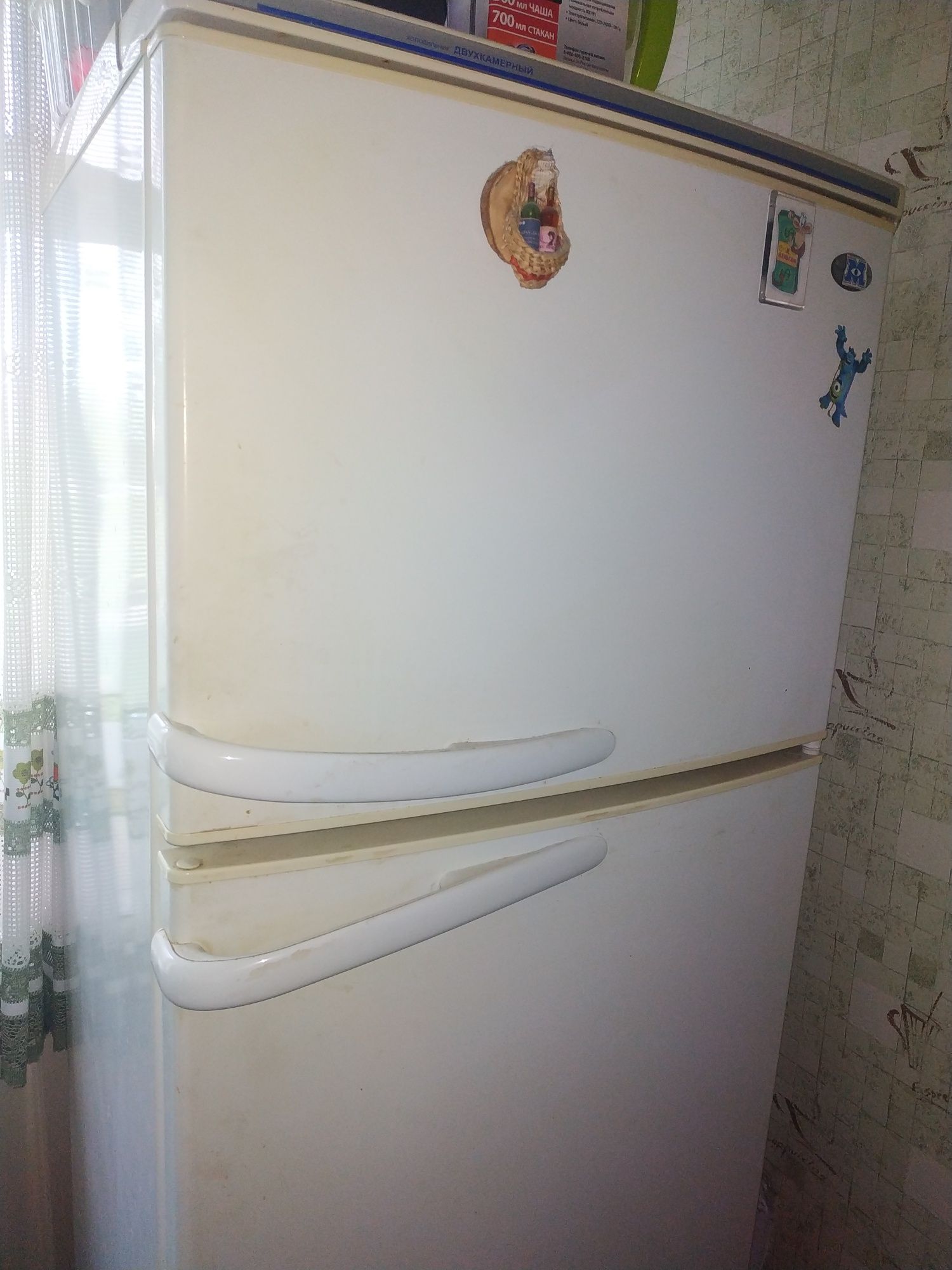 Холодильник Атлант нерабочий