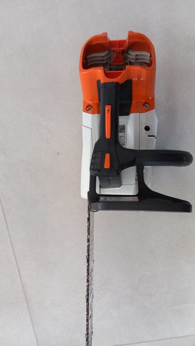 Drujba electrica baterie stihl msa 220 tc carcasa crapata