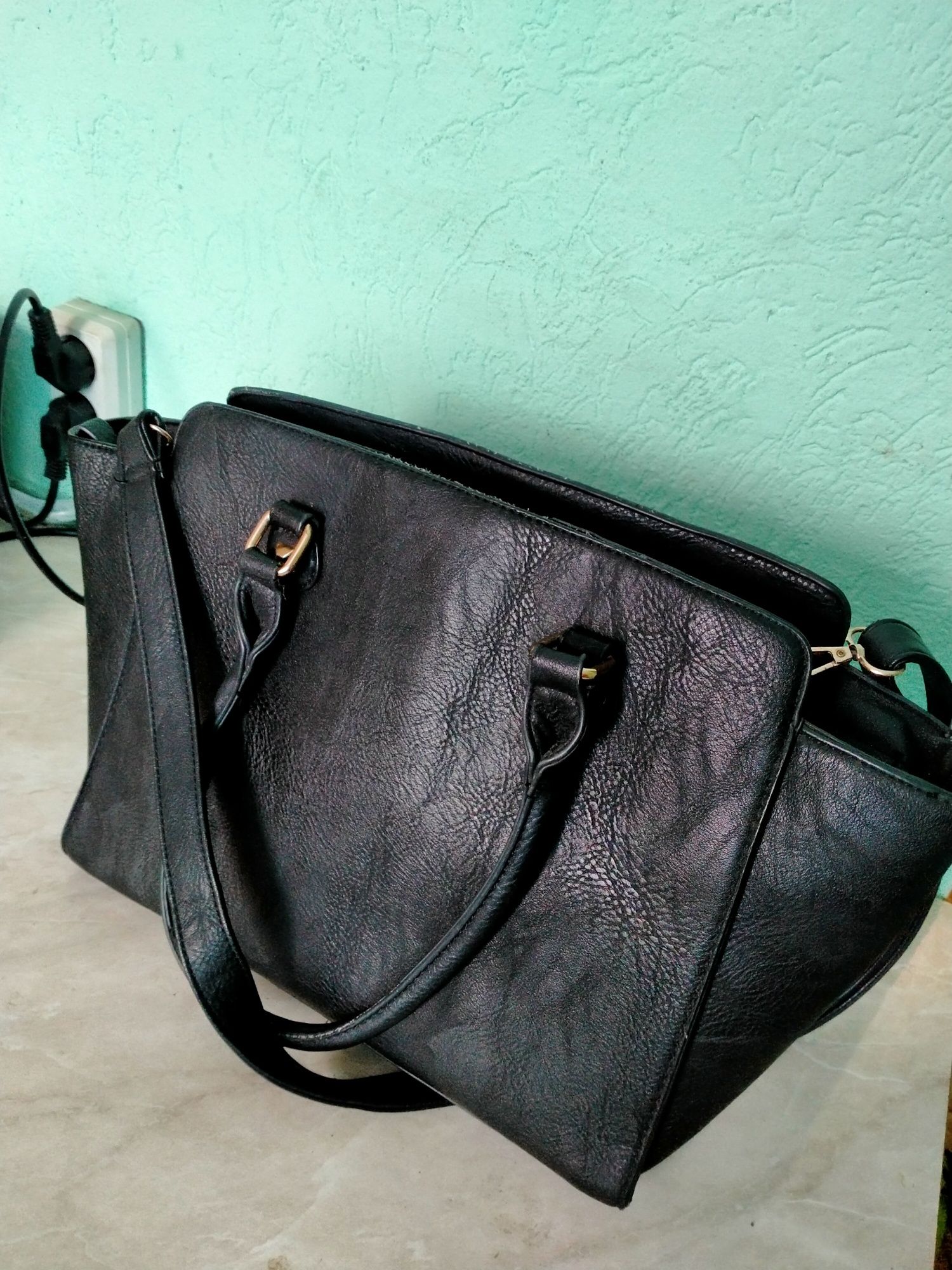 Вместительная сумка сэтчел бренда Respect для офиса или учёбы