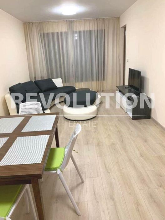 Двустаен апартамент в района на Бриз!