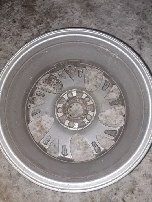 Продам диск от короллы