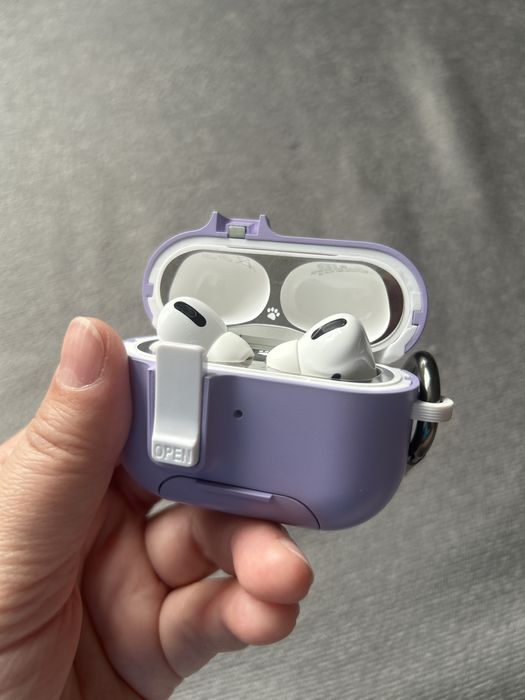 Apple AirPods Pro with Magsafe Charging Case белый