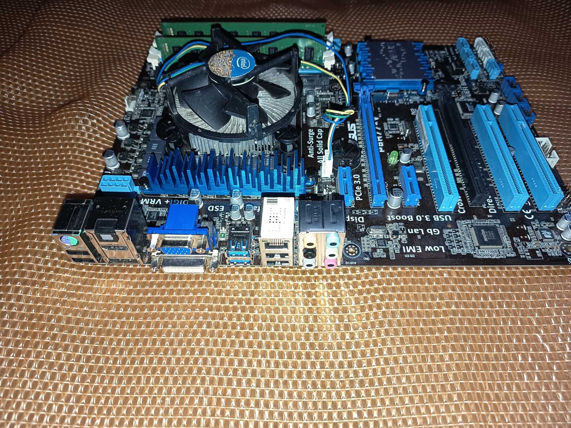 Kit esport gaming, Core i5 3470 + placa Asus P8H77-V  + 8gb ddr3