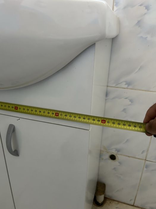 dulap, lavoar plus baterie