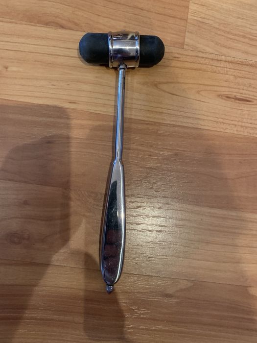 Ciocan medicinal de inox noi