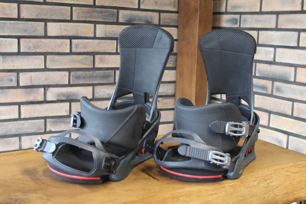 Legaturi Burton pentru placa de snowboard