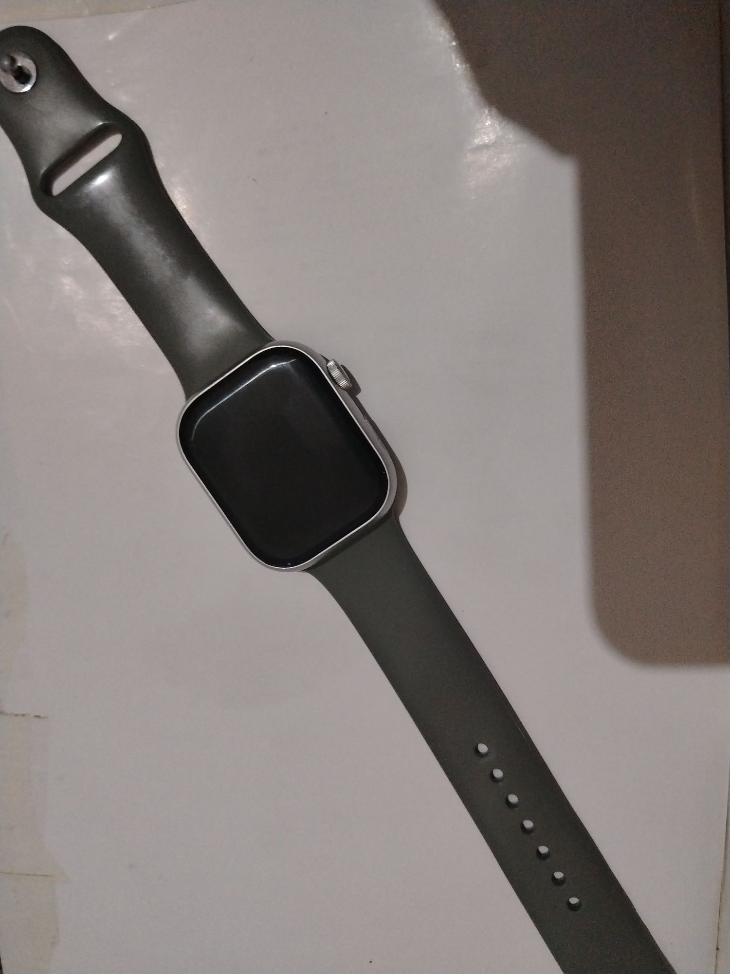 pro 9 watch.  Holati yangi karopka zaryatkasi bor. Kelishamiz