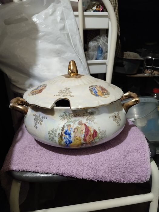 Супница от сервиза Мадонна