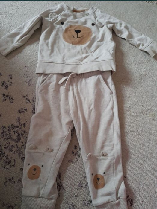compleu H&M set pantaloni + bluza H&M marime 86, 12 18 luni