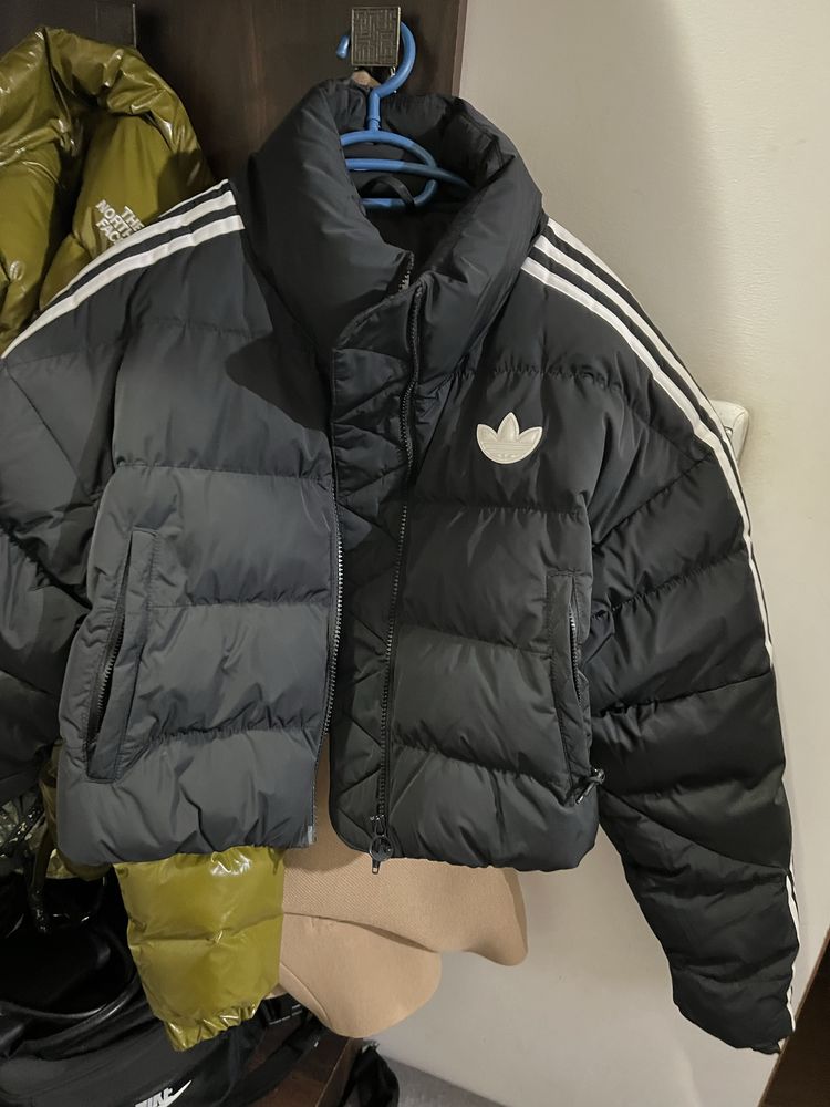 Дамско яке Adidas