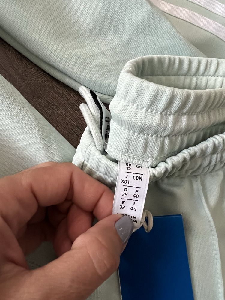 Adidas Originals нов екип