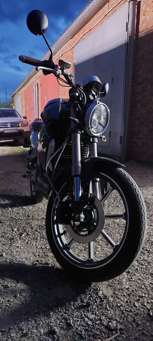 Электромотоцикл super soco tc