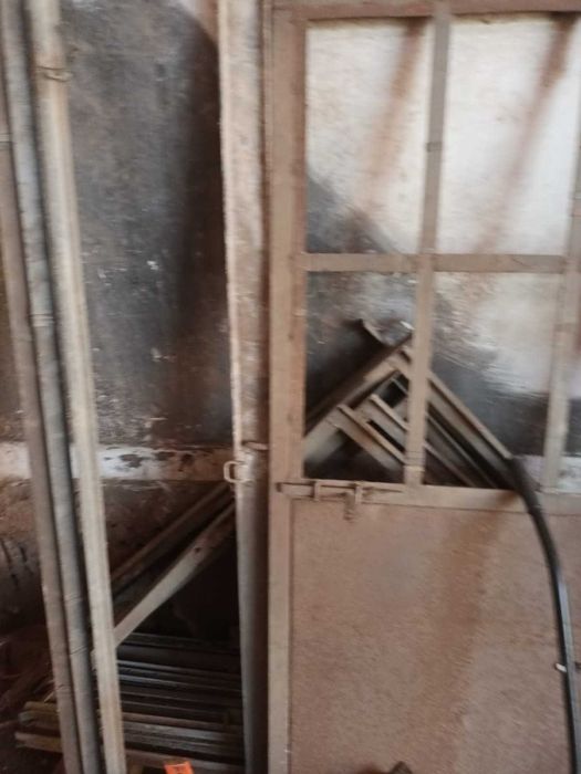 Sera din profil T galvanizat, 7x3.5 m, sticla inclusa