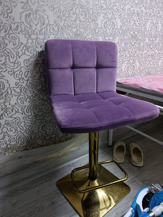 Продается барный стул