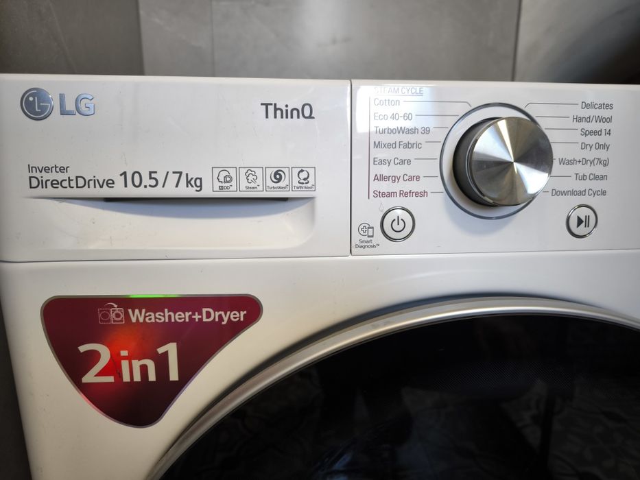 Masina de spalat cu uscator LG