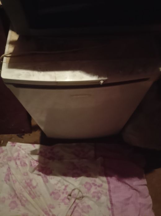 Продам холодильник