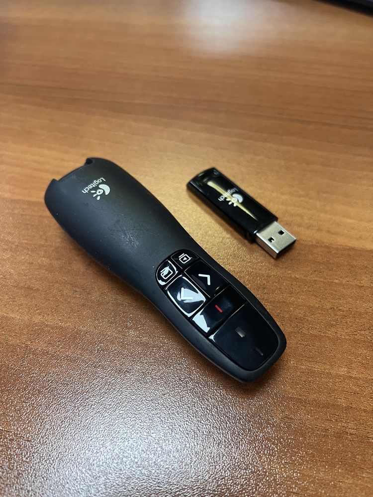 Презентер Logitech R400