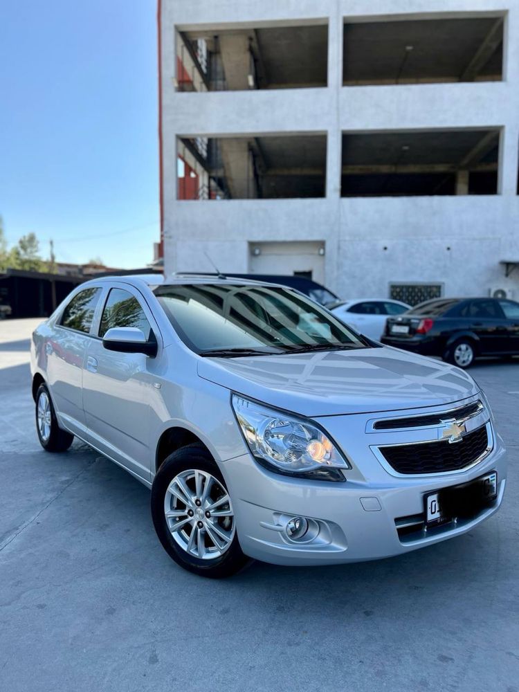 Cobalt 2024 chevrolet
