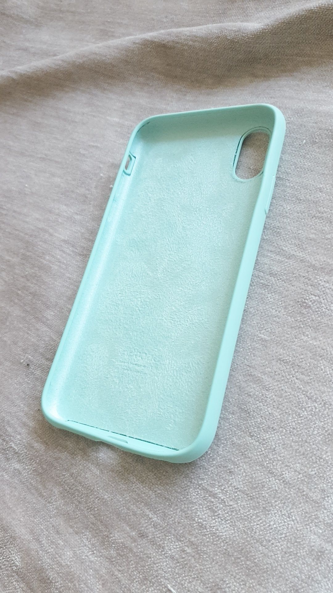 Бирюзовый чехол на iPhone X/XS