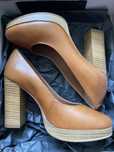 Pantofi Bata, nr. 37, piele naturala. Culoare maro.