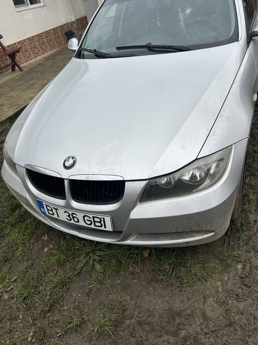 Vand bmw 320 ce-l cu distributia in fata