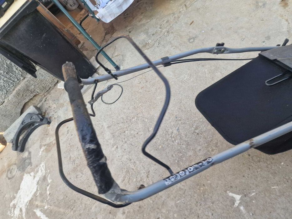Masina de tuns iarba su gazon WINGART benzina BRIGGS 4CP Tractiune COS