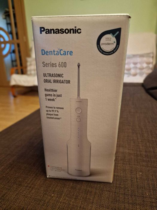 Irigator bucal Panasonic DentaCare Series 600