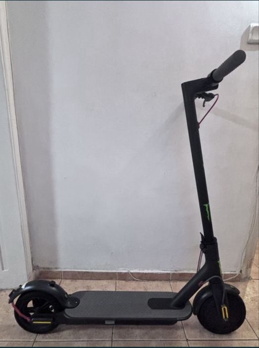 Електрическа тротинетка Xiaomi m365