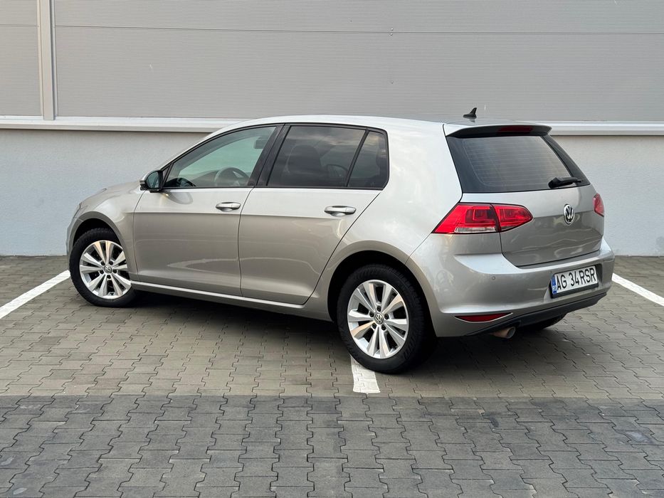 Volkswagen Golf 7 Hatchback 2016 Automat