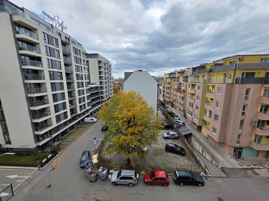 2-стаен апартамент, бул. Филип Кутев, кв. Витоша, София