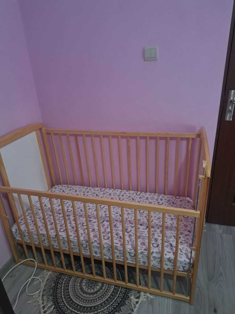 Patut din lemn bebe, 120x60 cm, Cu laterala culisanta