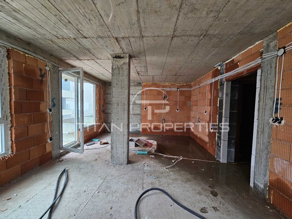 Продава се Тристаен апартамент в Пловдив, Христо Смирненски - 90 кв.м за 1150 €/кв.м - Снимка #3