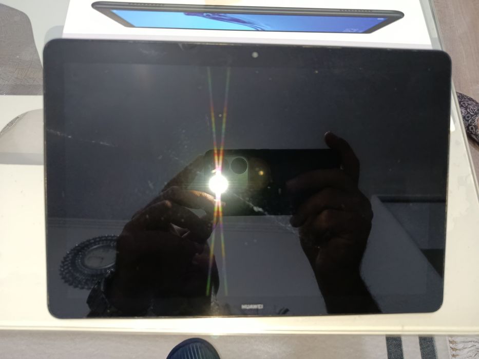 Huawei Mediapad T5, Octa Core, 2.36 GHz, 10.1", 2GB RAM, 16GB