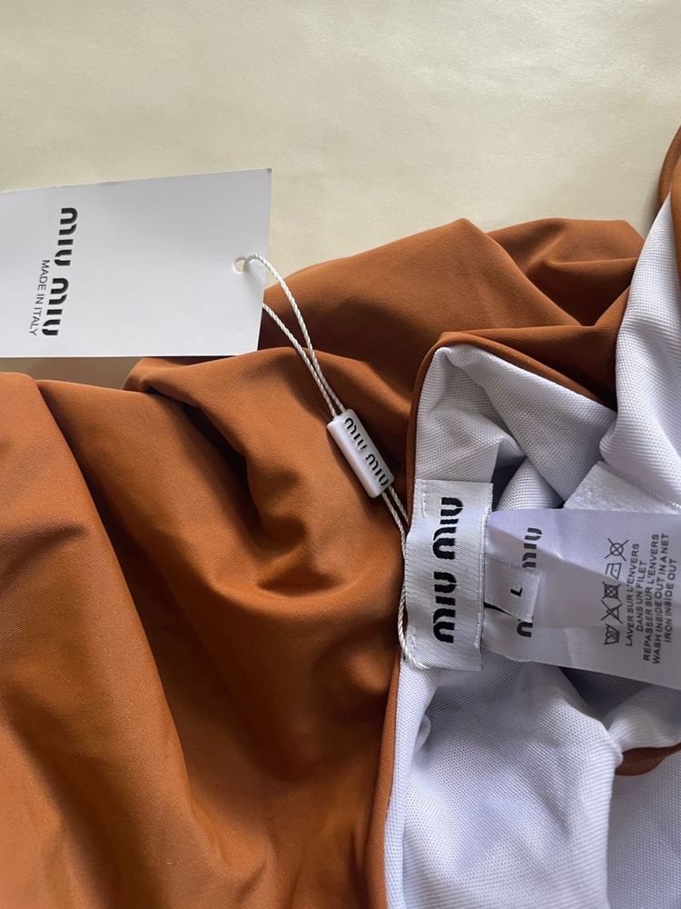 Цял бански miu miu