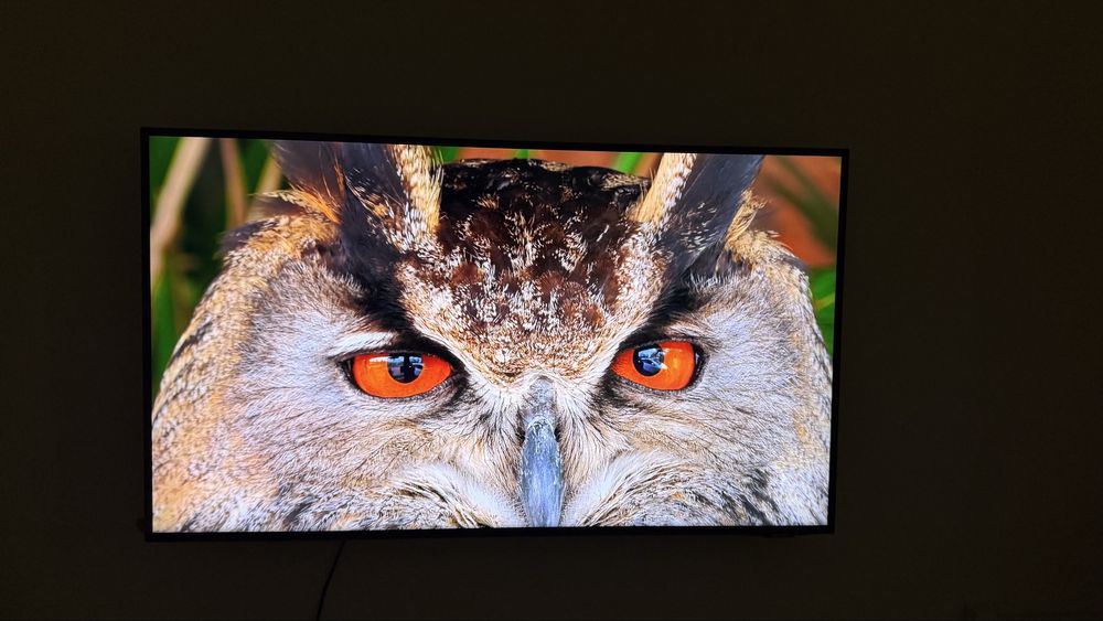 Телевизор Samsung CU8000 43 дюймовый