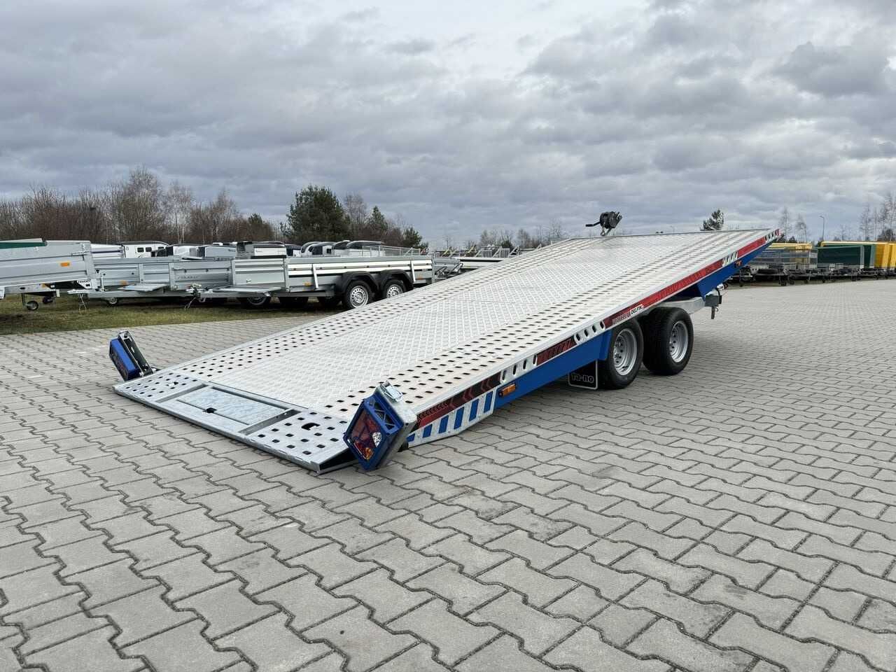 Platforma auto 4.5m 5.0m basculabila TA-NO Gravity Low 2.700 kg