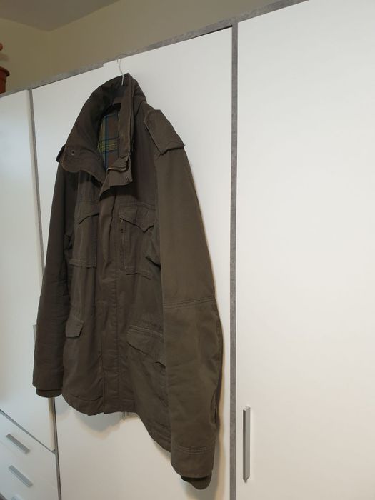 Vand haina marca L.O.G.G mar. L