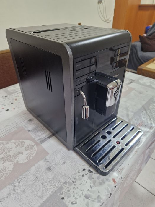 Aparat de cafea automat Saeco
