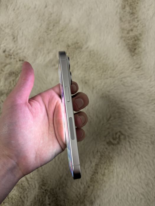 iPhone 15 Pro 256Gb White Titanium