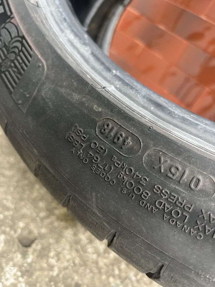 255 40 19 michelin ps4 o bucata