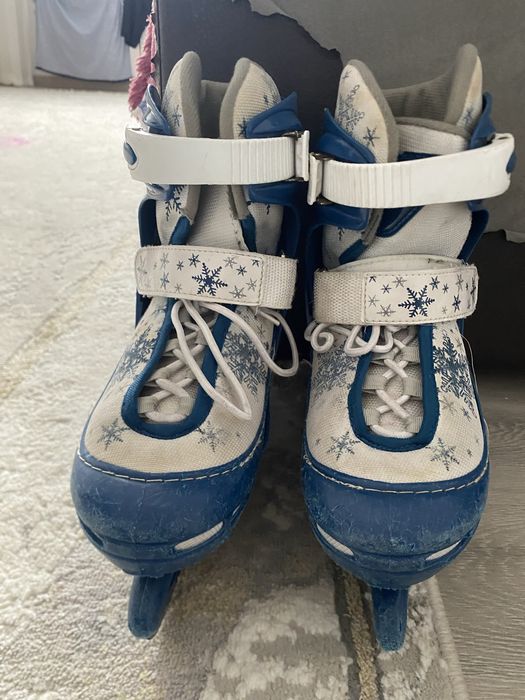 Продам коньки в хорошом состояние