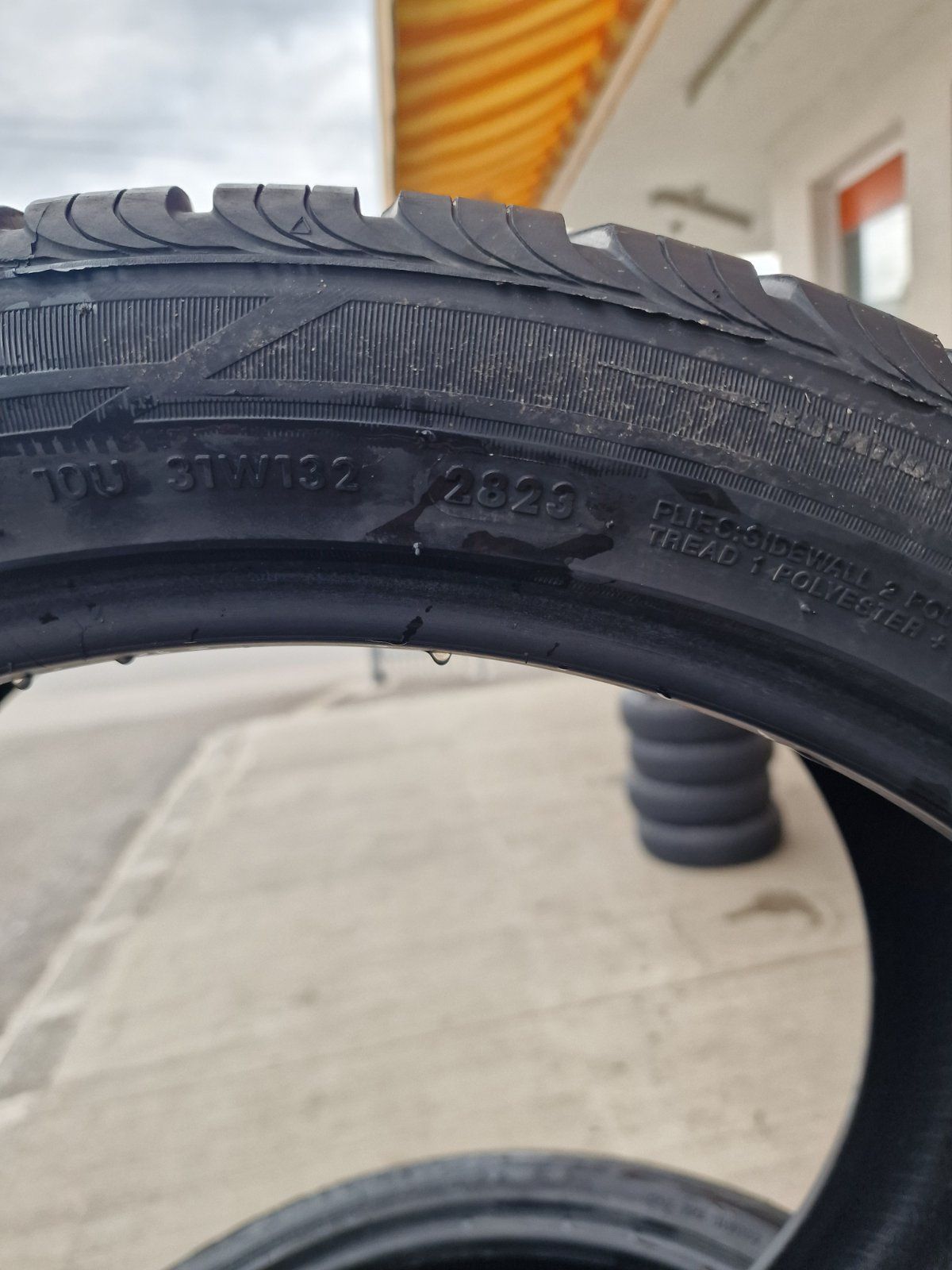 Всесезонни 295/35 R21 Grimax Dot23/7,7mm