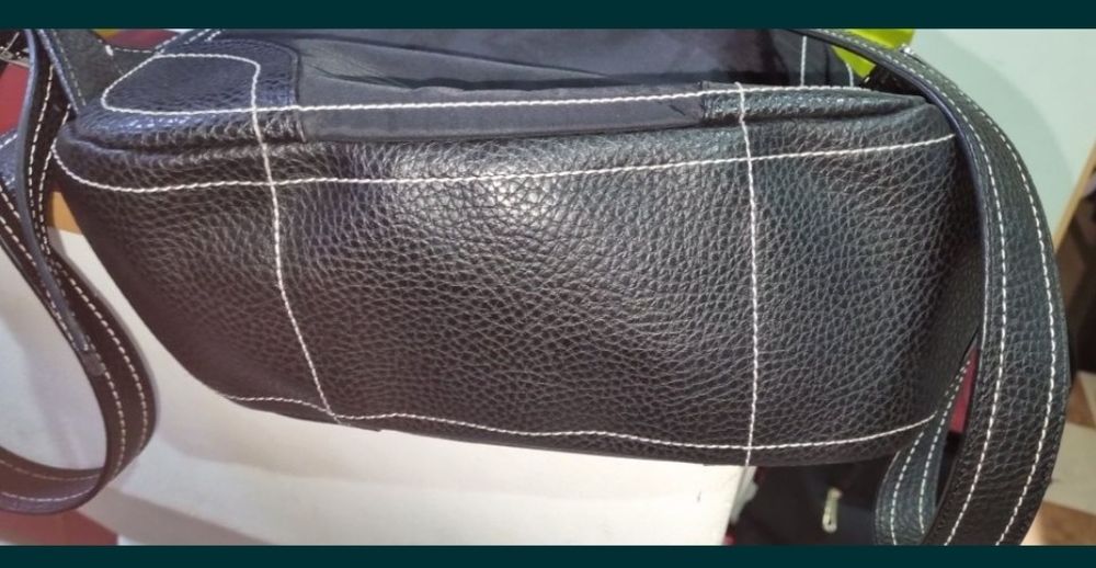 Vând ghiozdan ESPRIT