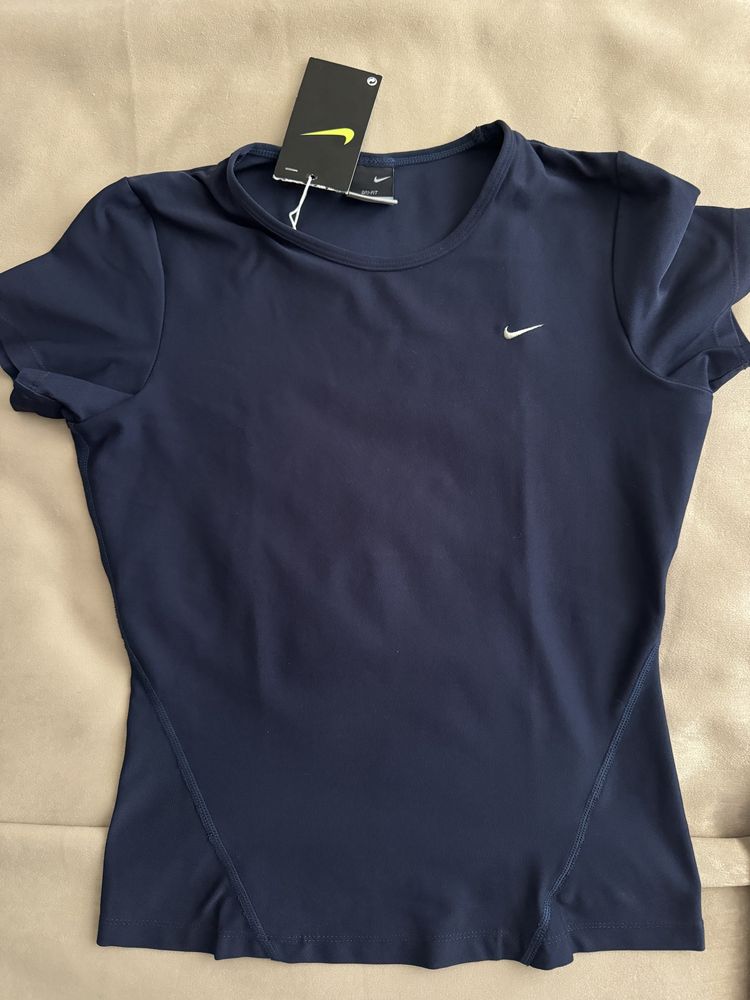 Дамски Тениски Nike